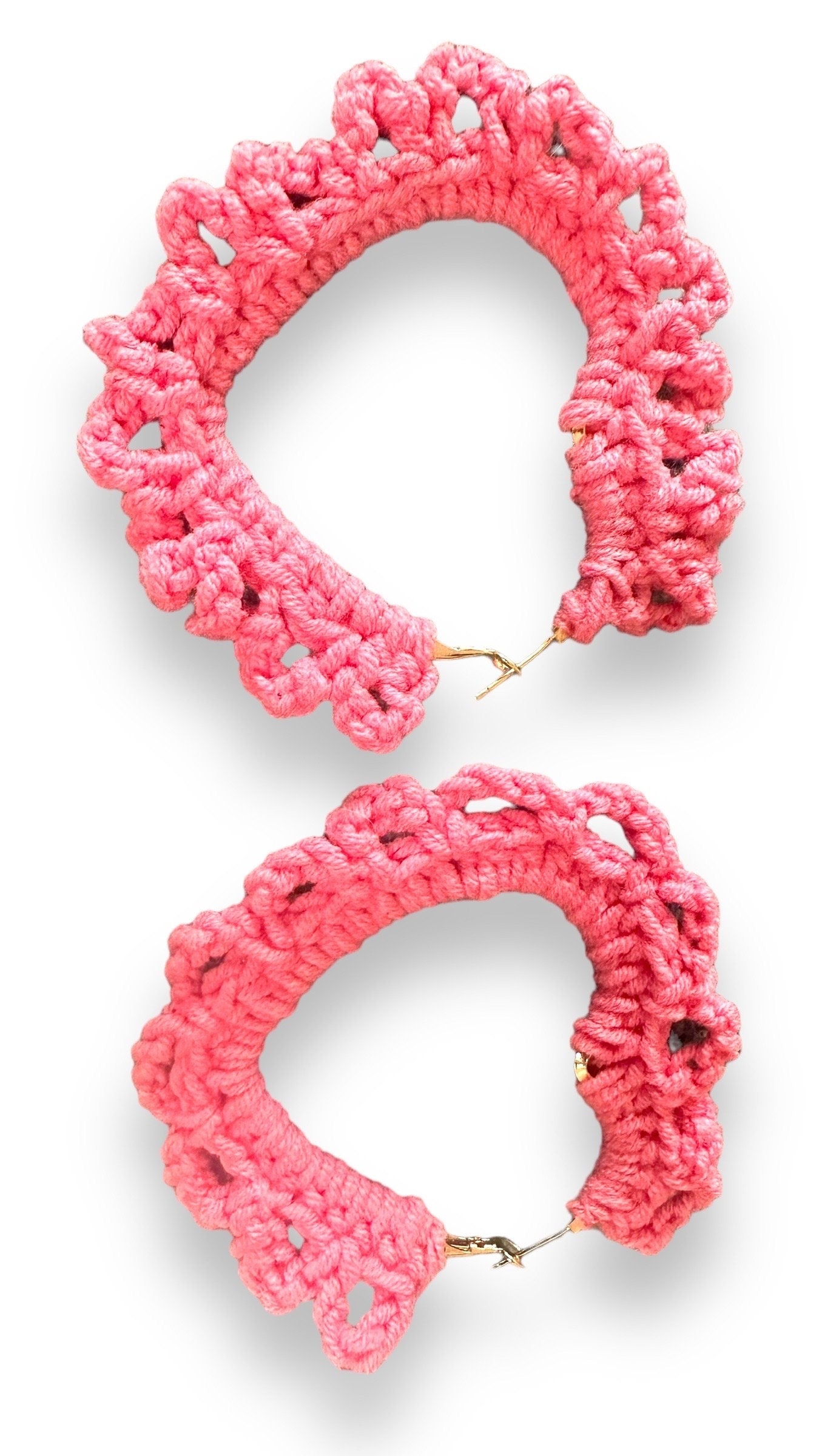 Coqueta Pink Crochet Heart Hoops